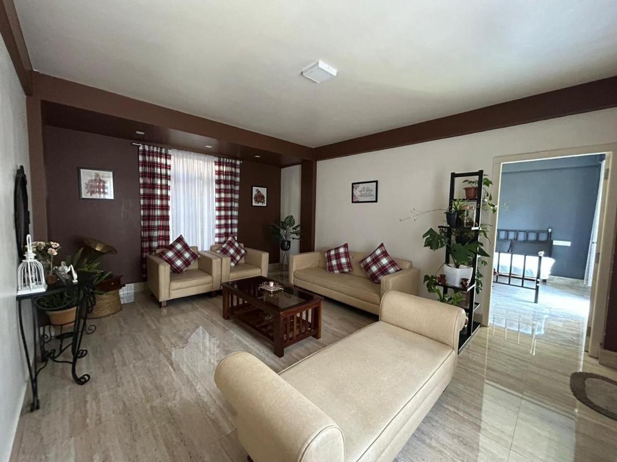 Na-U-Iaka Homestay Shillong Exterior foto
