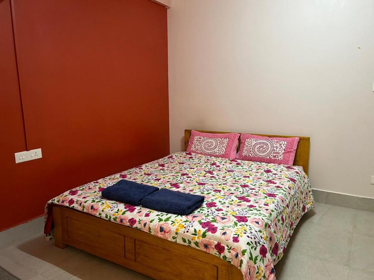 Na-U-Iaka Homestay Shillong Exterior foto