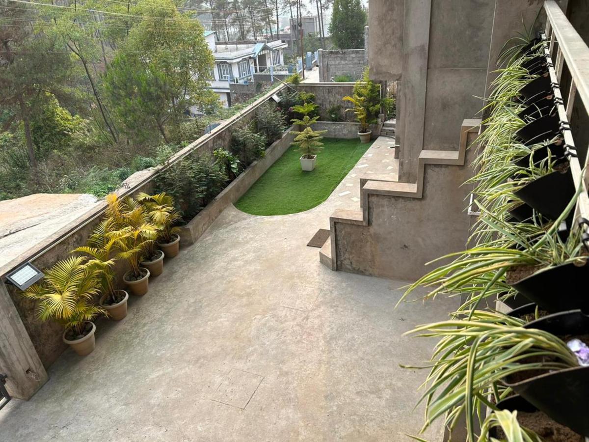 Na-U-Iaka Homestay Shillong Exterior foto